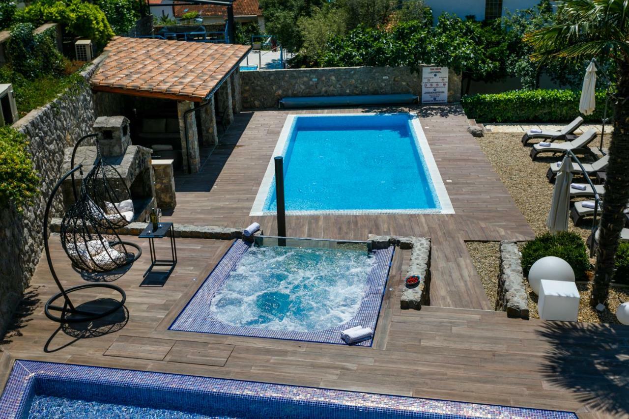 Apartments Petra Krk Krk Town Exterior foto